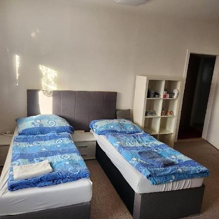 Homestay U Hanky Здиби Екстер'єр фото